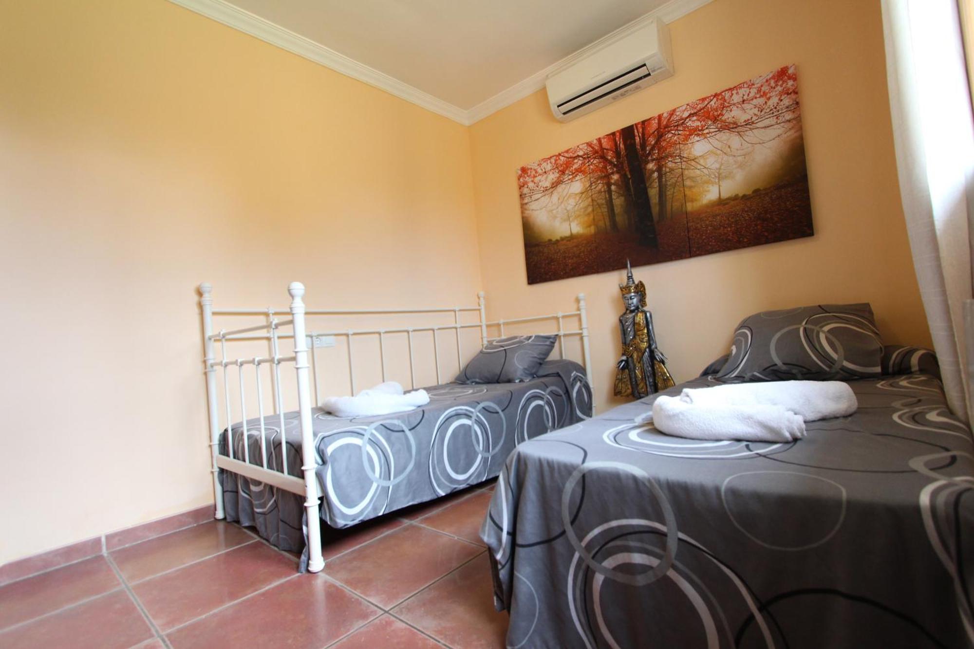 Villa Puerto Adriano Ель-Торо Номер фото